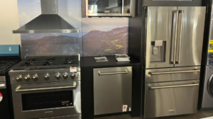 Appliance Oasis kitchen display